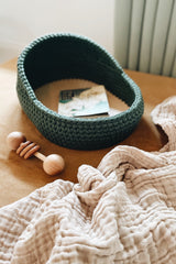 Bitty Bassinet (Crochet) thumbnail