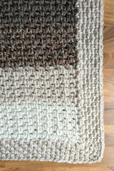 closeup of bottom corner of blanket thumbnail
