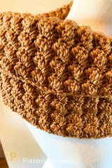 Close up of Stitches for the Sophia Snuggly Cowl thumbnail