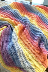 Easy Pastel Throw Blanket (Crochet) thumbnail