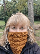 River Arrow Cowl (Crochet) thumbnail