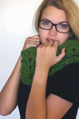 Girl wearing crochet cowl thumbnail