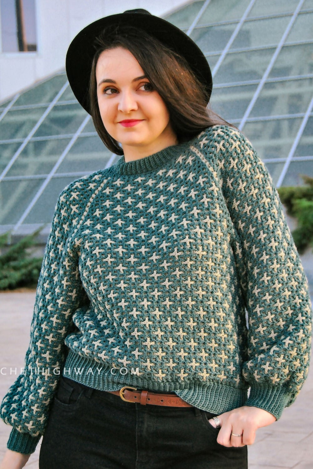 Scorpio Raglan (Crochet) – Lion Brand Yarn