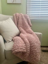 Pink knit throw thumbnail