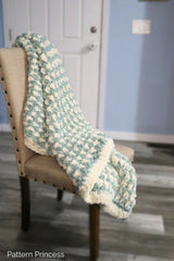 Blue and cream blanket thumbnail