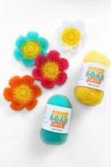 Colorful Crochet Dish Scrubs With Yarns thumbnail