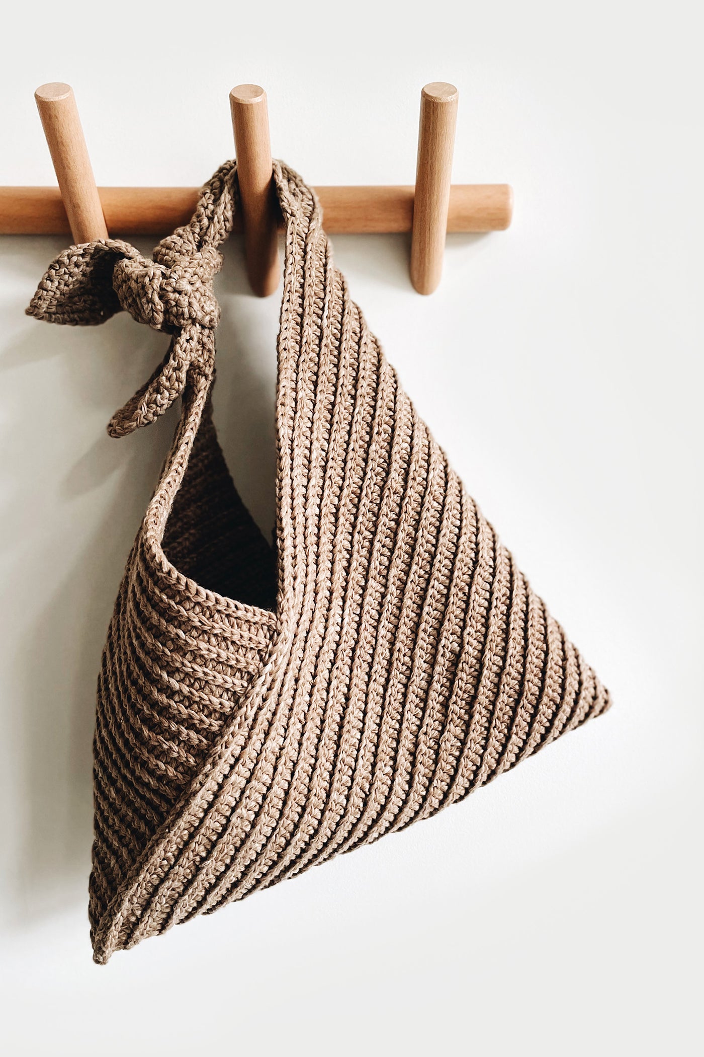 The Triyang Tote (Crochet) – Lion Brand Yarn