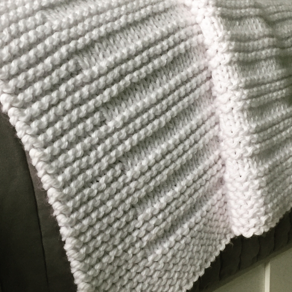 Where the Sidewalk Ends Blanket (Knit) – Lion Brand Yarn