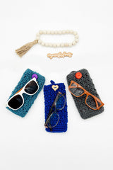 Crochet Cases With Eye Glasses thumbnail