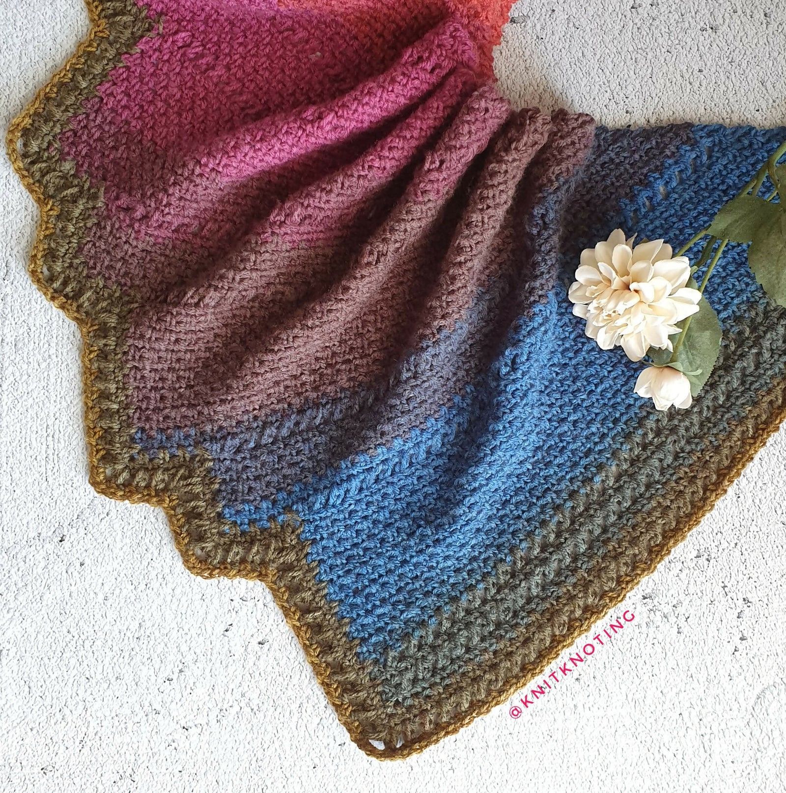 Dragon Tail Scarf (Crochet) – Lion Brand Yarn