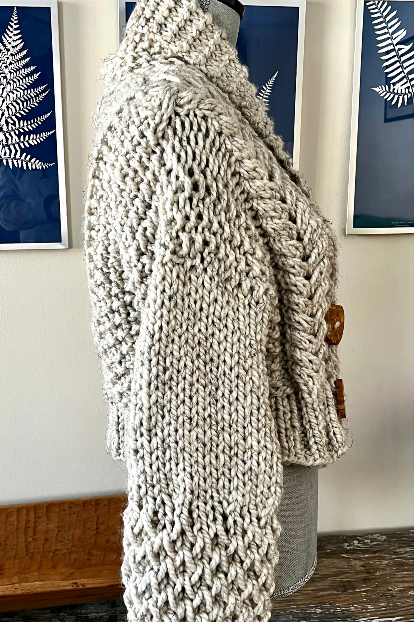 Romcom Cardigan (Knit) – Lion Brand Yarn