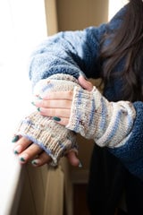 Dolce Fingerless Gloves (Knit) thumbnail