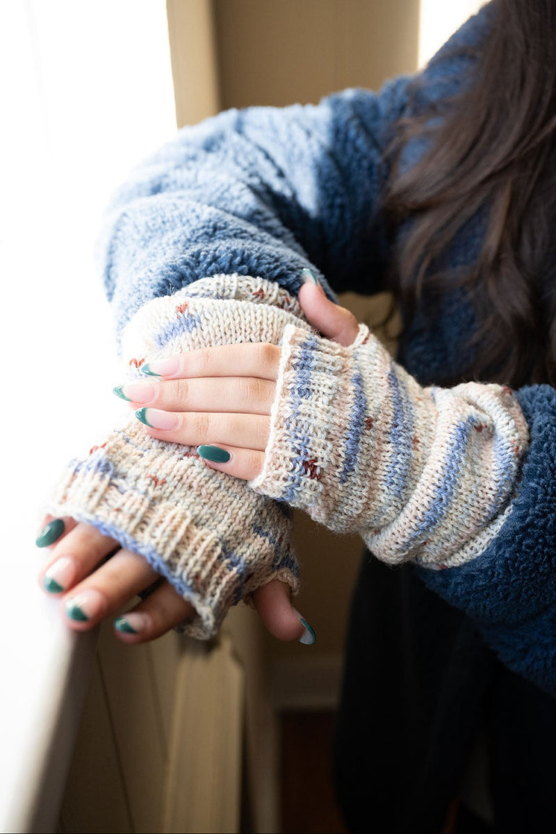 Dolce Fingerless Gloves (Knit) - Main Image