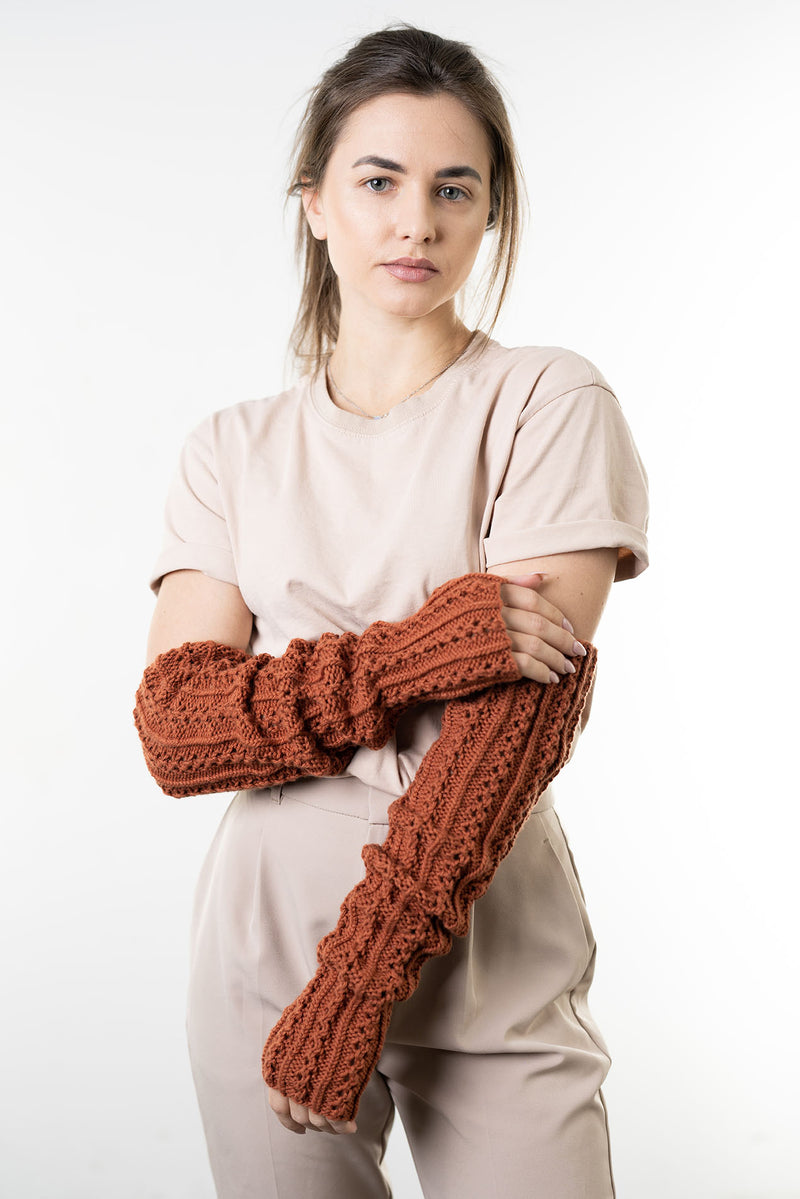 Lacy Fingerless Gloves (Knit)