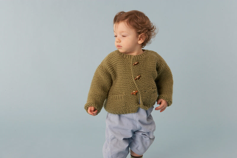 Wee Pocketed Cardigan (Knit)