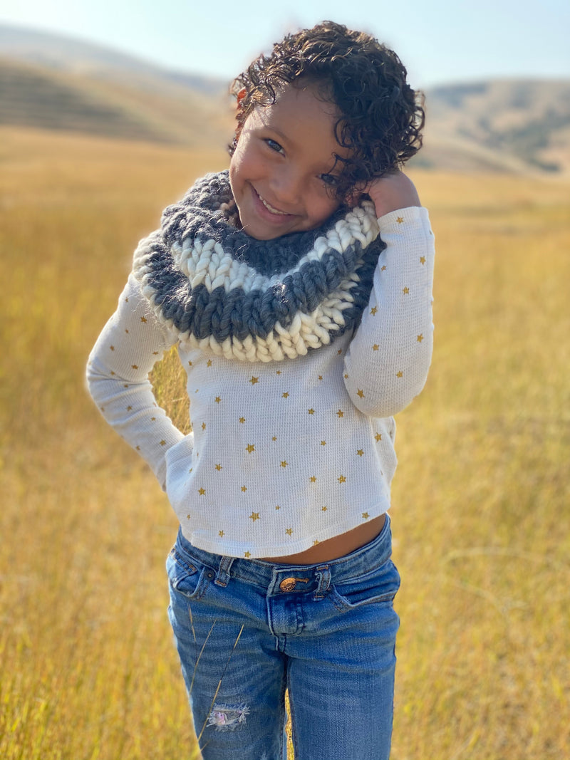 Knit Kit - The Mae Flower Cowl