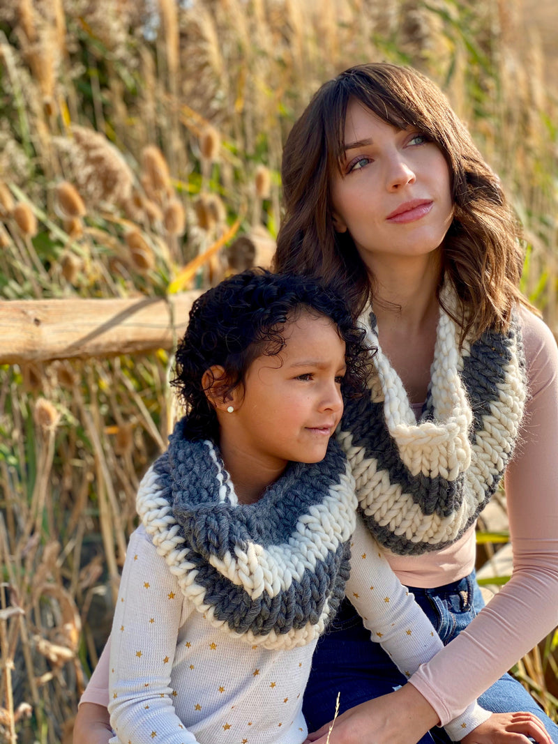 Knit Kit - The Mae Flower Cowl
