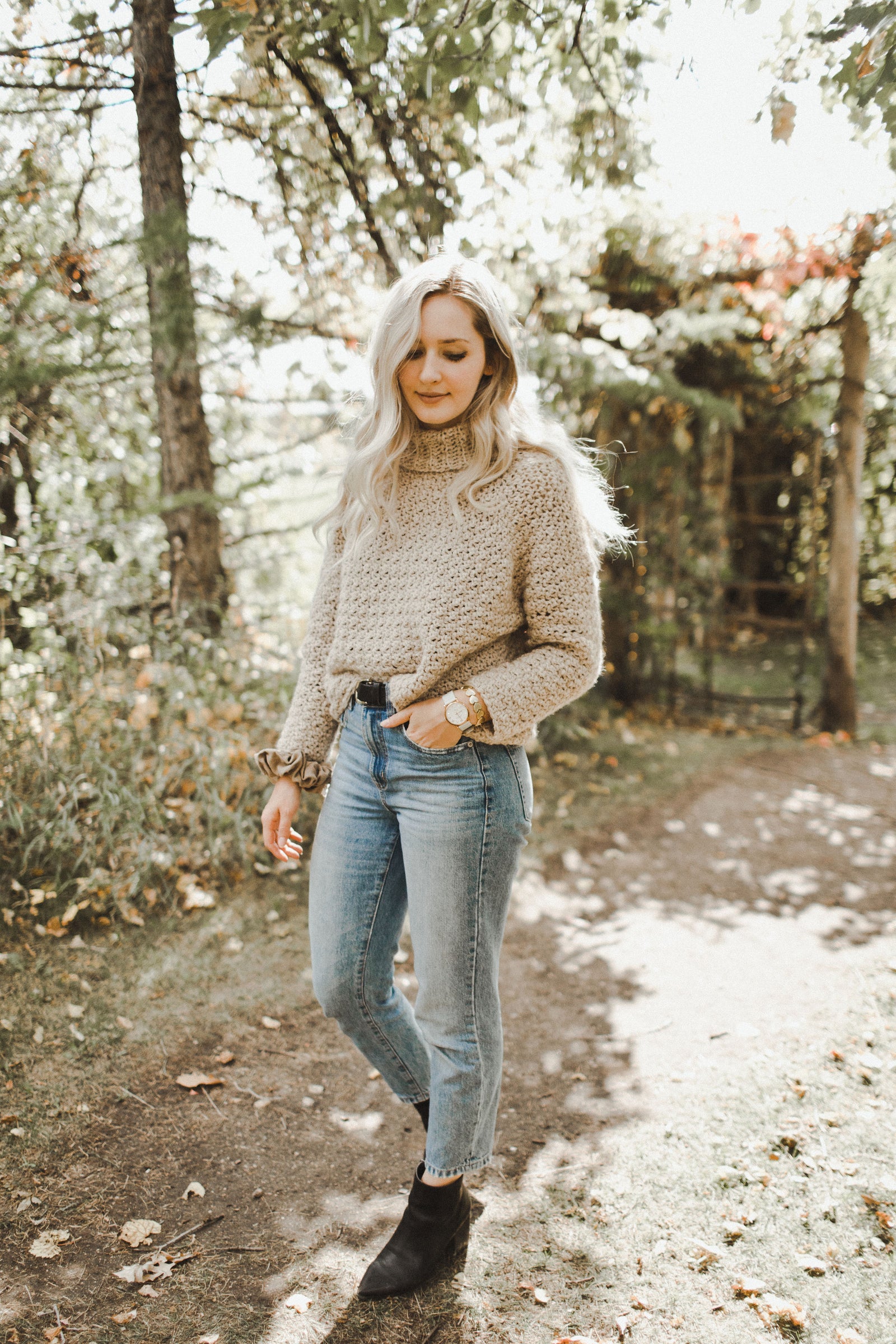Crochet Kit - Chainette Turtleneck – Lion Brand Yarn