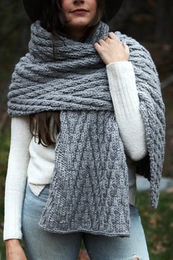 Elysian Blanket Scarf (Knit)