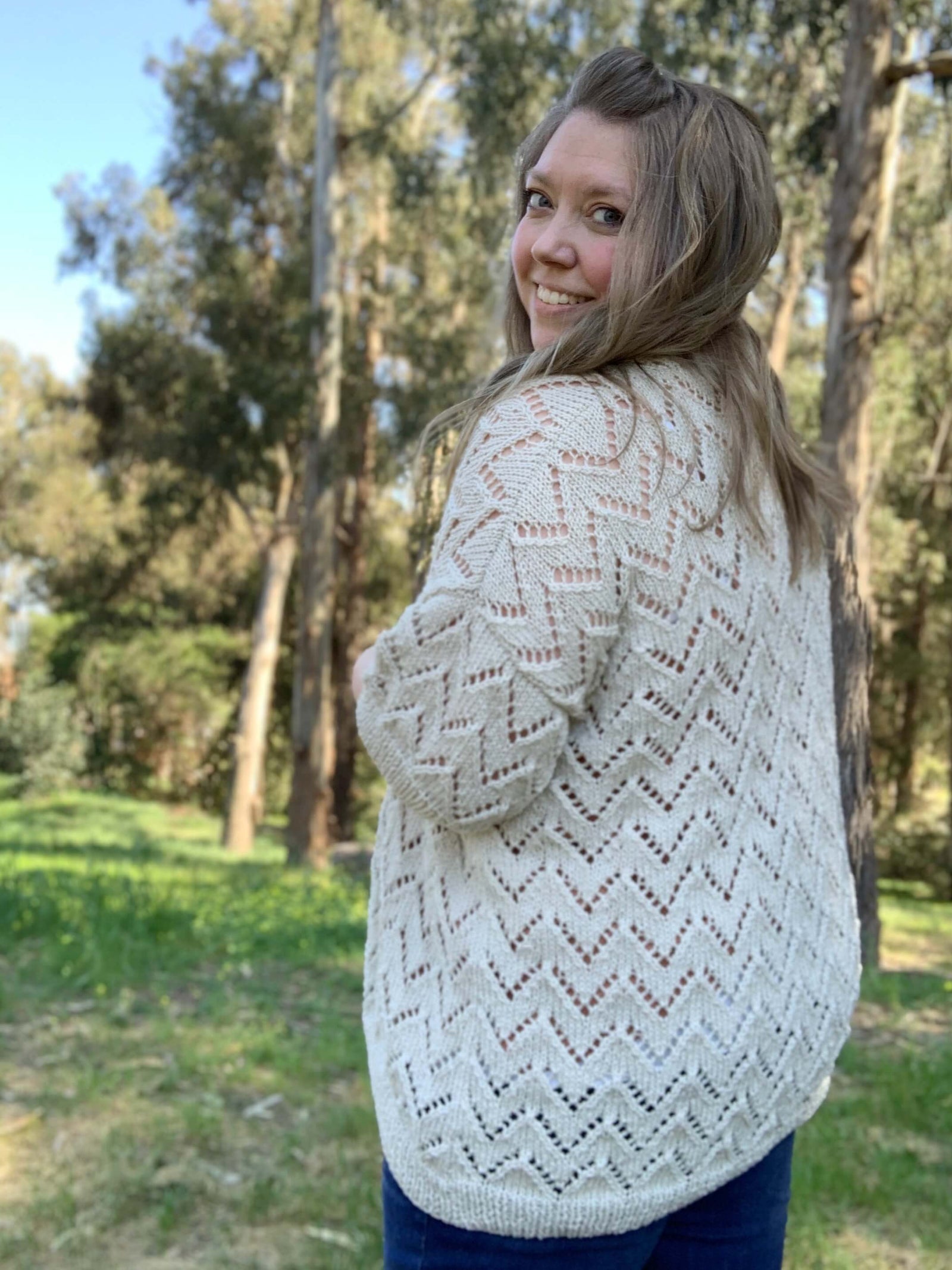 Knit Kit - The Arlo Cardi – Lion Brand Yarn