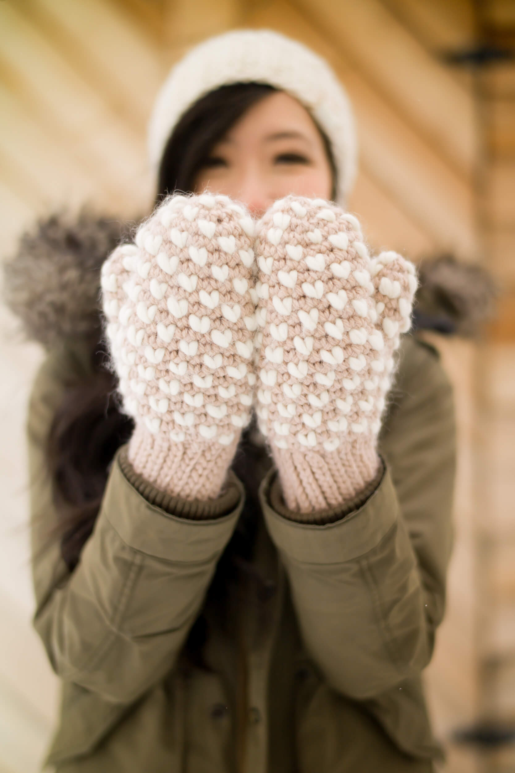 Crochet Kit - Bulky Crochet Thrummed Mittens – Lion Brand Yarn