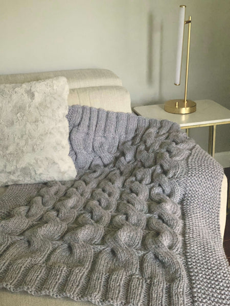 Chain Type Knitted Throw Knit Kit - Cable Throw – Lion Brand Yarn