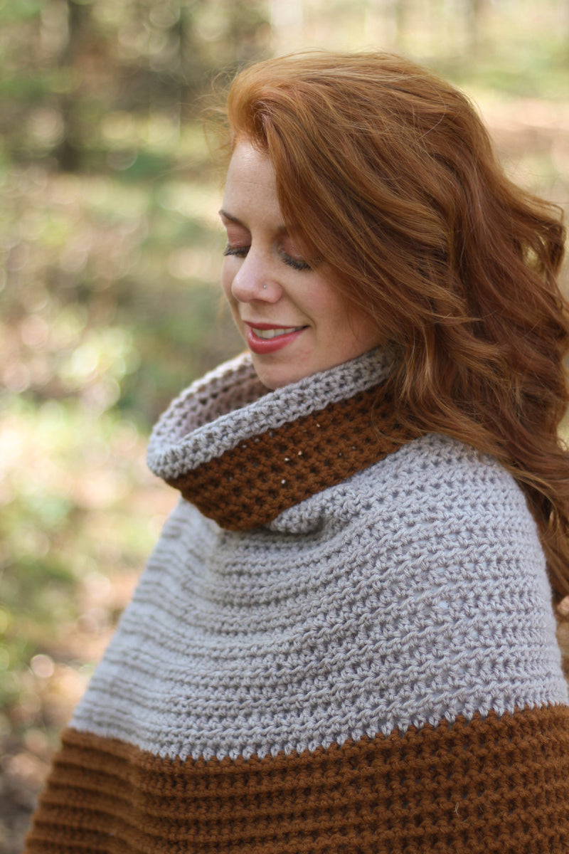 CLANE クラネ 新品未使用 タグ付き　WIDE CHECK PONCHO Crochet Kit - Explorers Club Poncho – Lion Brand Yarn