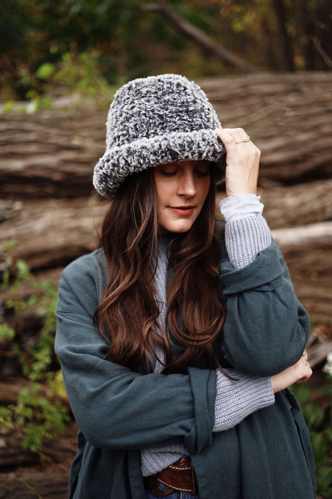 Crochet Kit - Annie Bucket Hat – Lion Brand Yarn