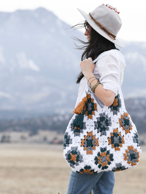 Crochet Kit - Magnolia Tote Bag