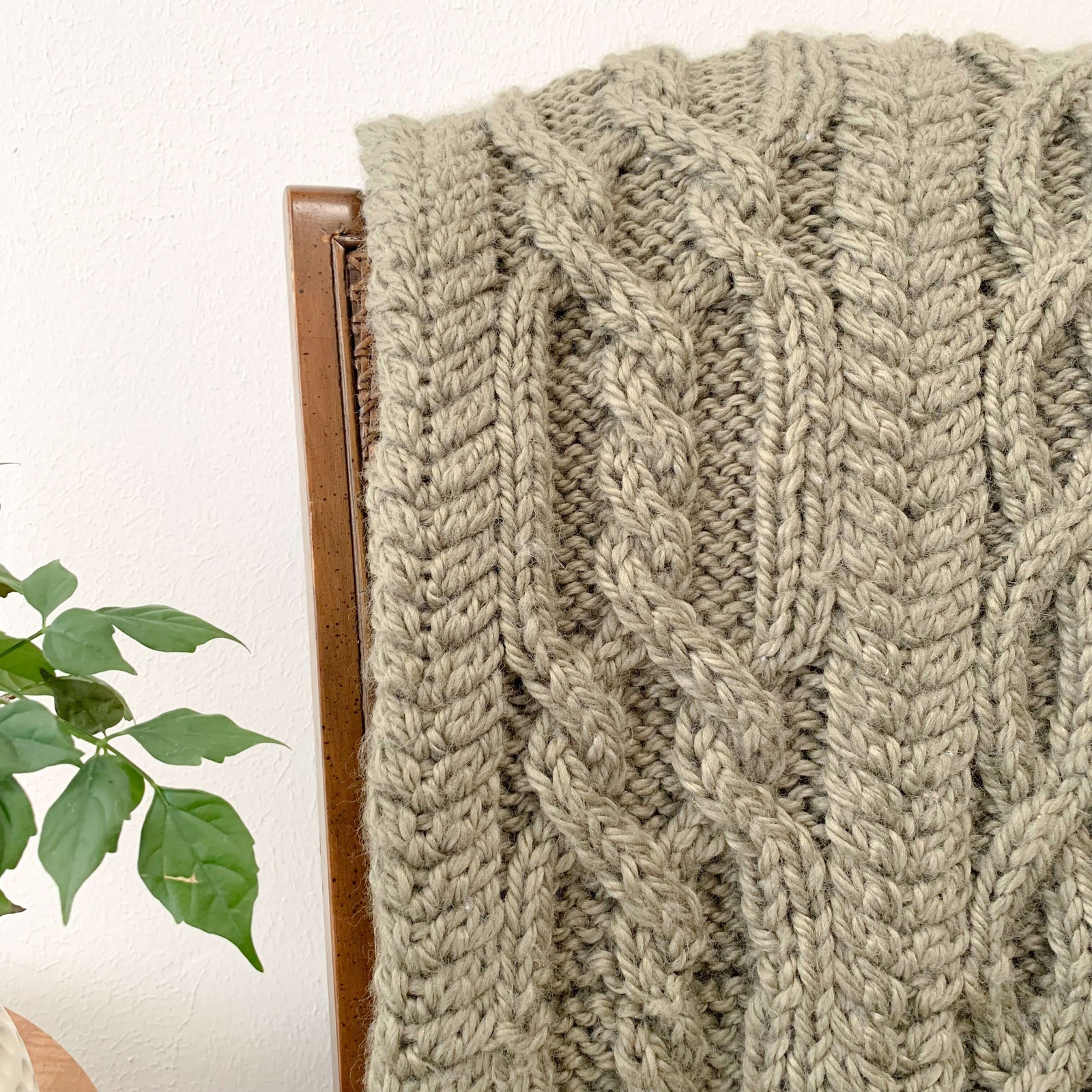 Knit Kit - The Beck Cable Throw – Lion Brand Yarn