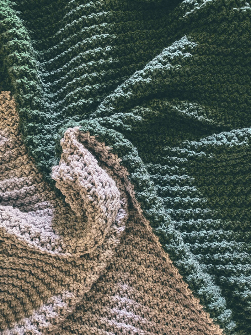 Crochet Kit - Hideaway Blanket