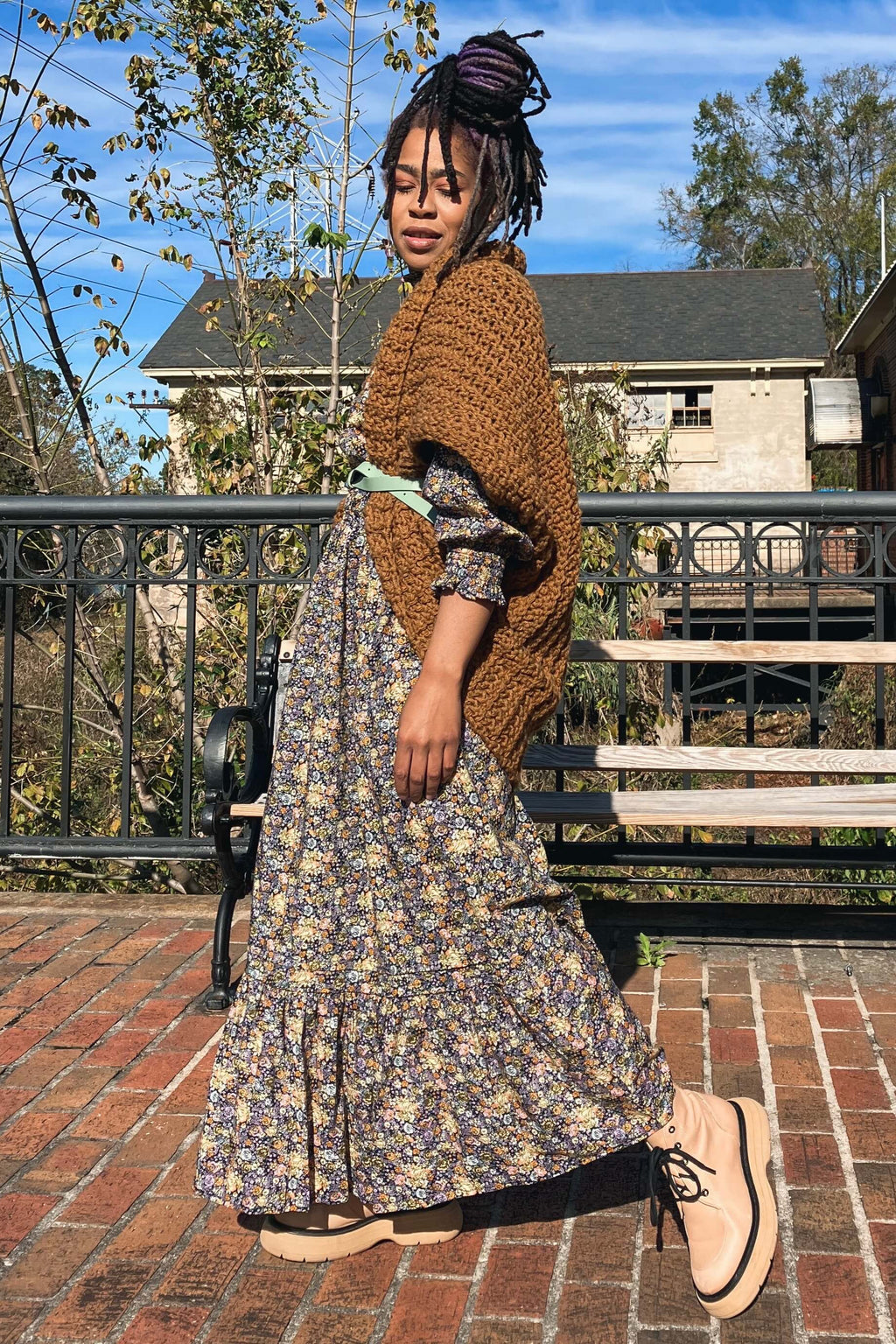 Crochet Kit - Hideaway Shrug – Lion Brand Yarn