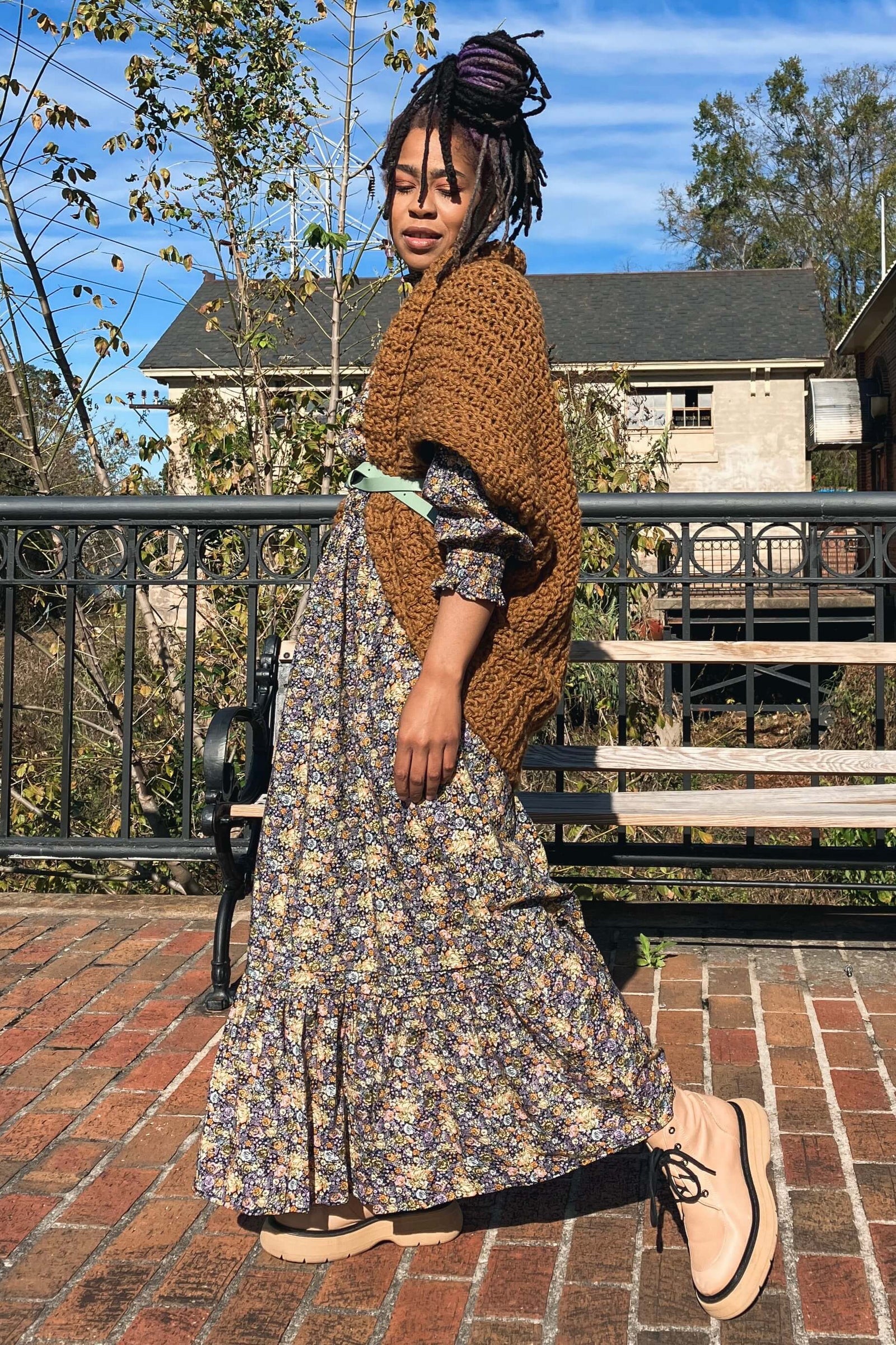 Crochet Kit - Hideaway Shrug – Lion Brand Yarn