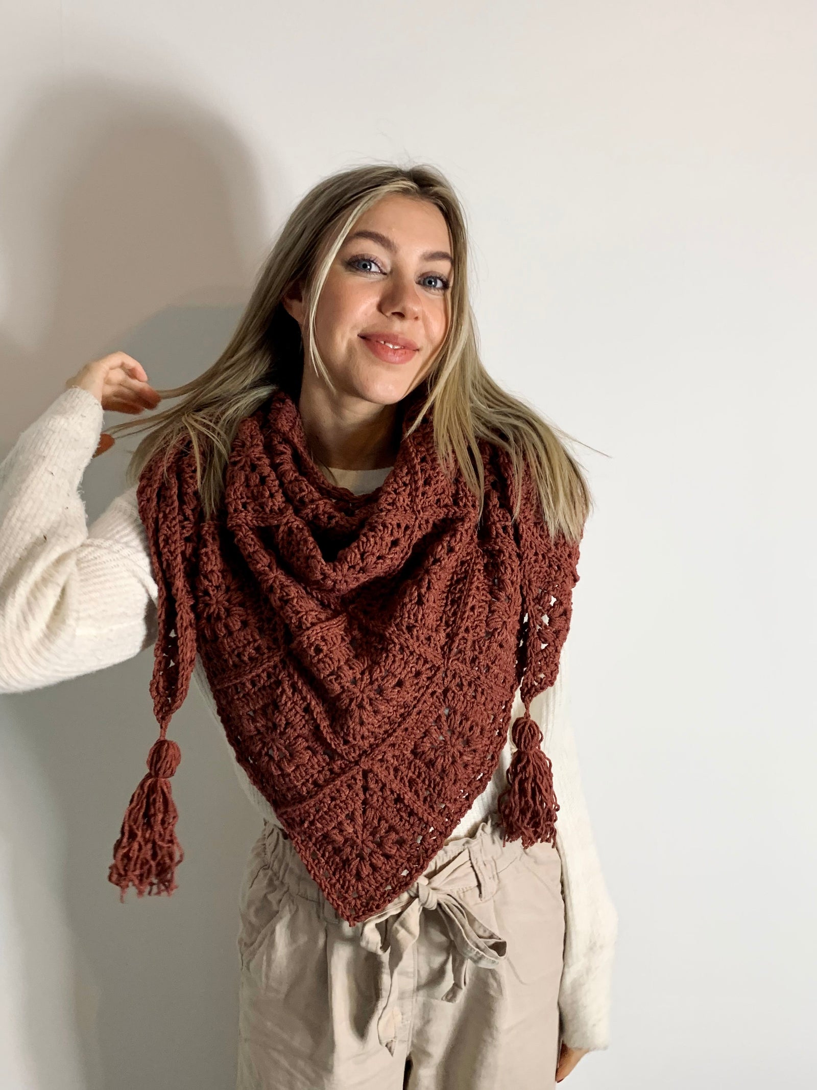 Crochet Kit - Tulip Square Shawl – Lion Brand Yarn