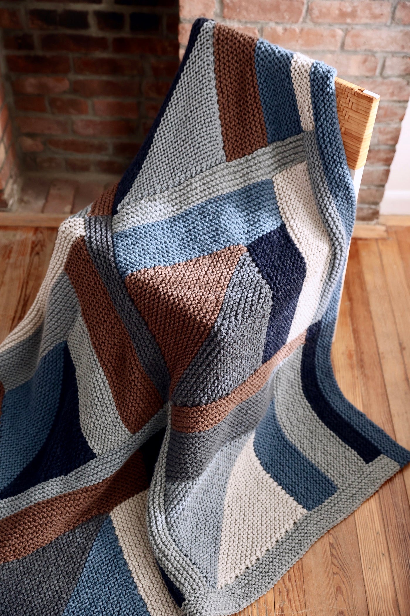 Knit Kit - MODular Knit Quilt – Lion Brand Yarn