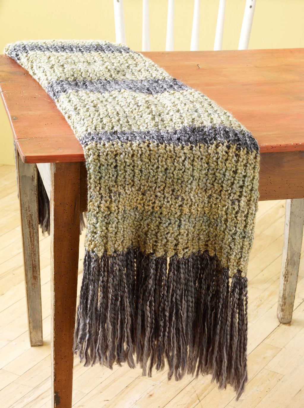 Loom Knitting: Simple Afghan Pattern