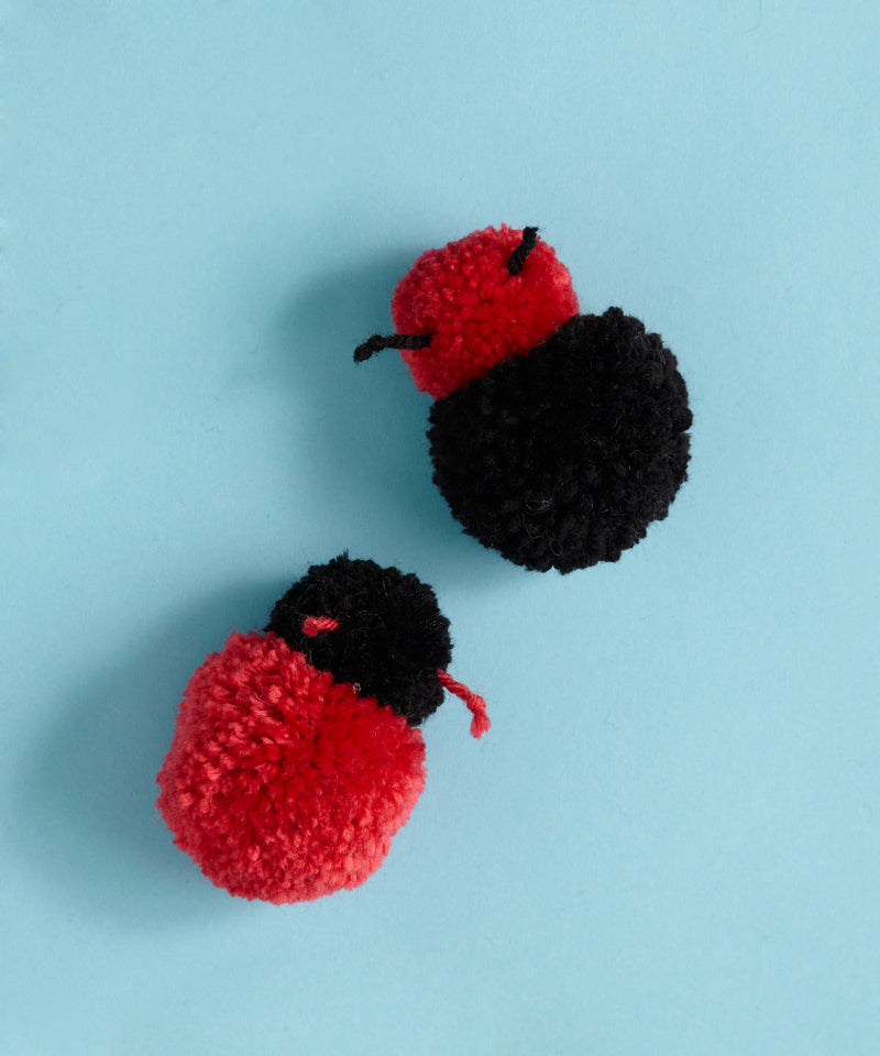 Pom Pom Ladybugs Pattern (Crafts)