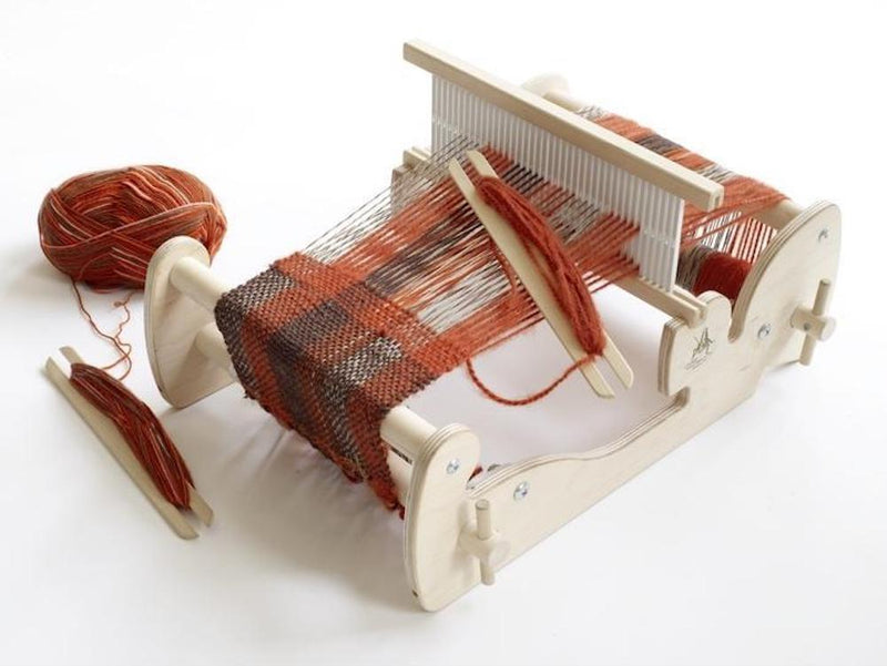 Cricket Loom Kit: 10” Weaving Width