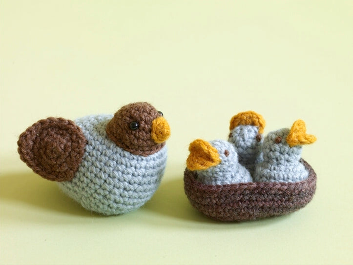 Amigurumi Baby Birds in a Nest Pattern (Crochet)