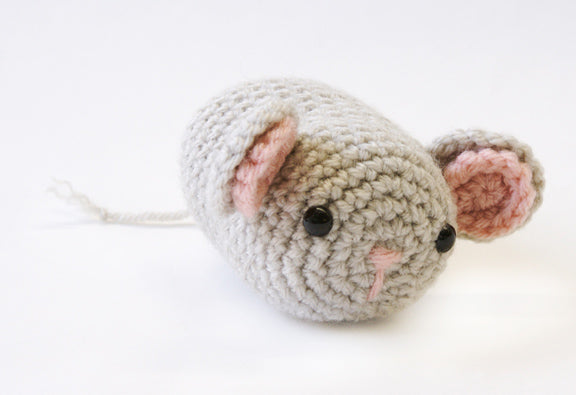 Amigurumi Mouse Pattern (Crochet)