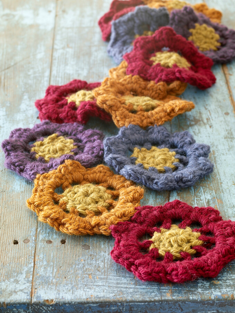 Bloom Scarf Pattern (Crochet)