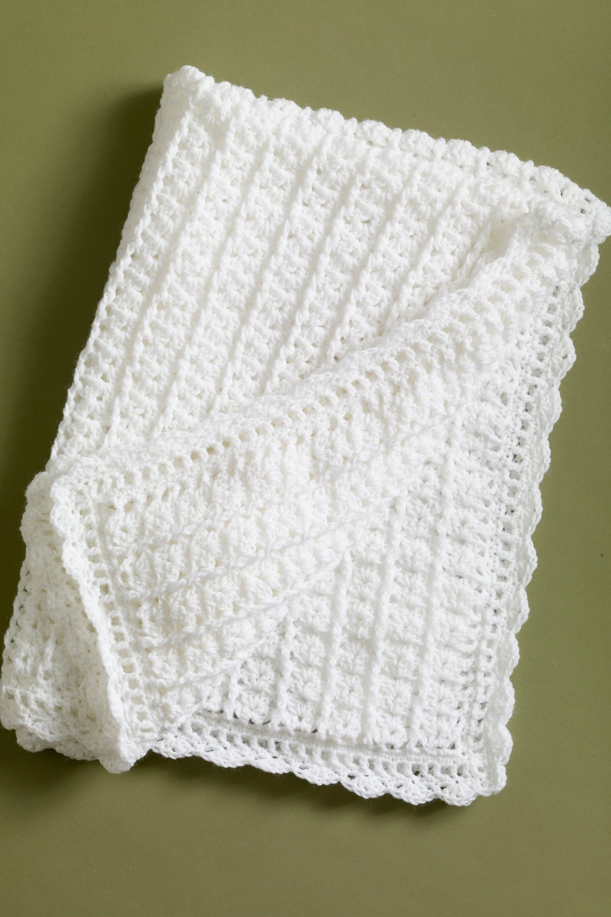 Classic Coverlet Crochet Lion Brand Yarn classic-coverlet-crochet-lion-brand-yarn