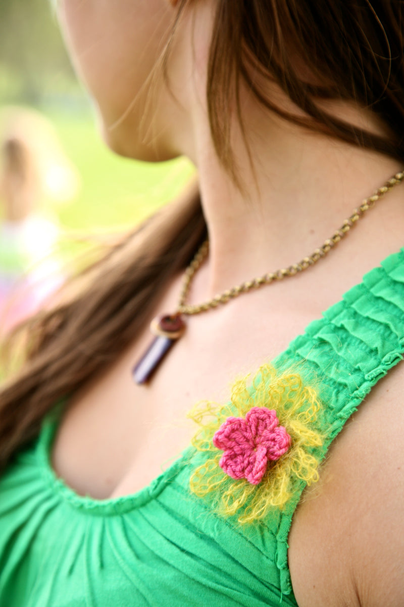 Flower Pin (Crochet)