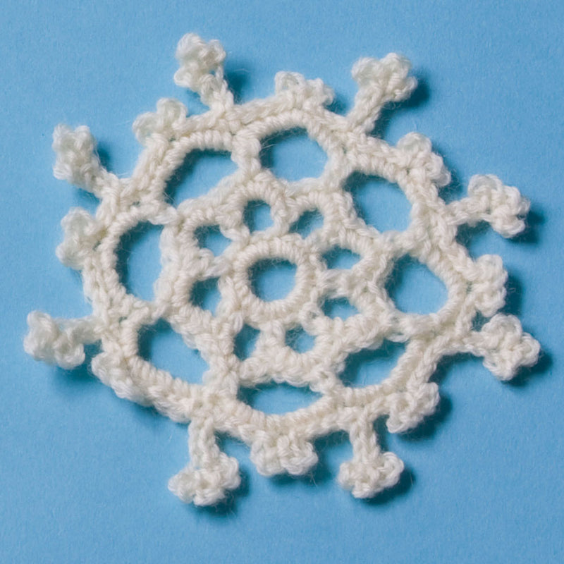 Holiday Snowflake Pattern (Crochet) - Version 6