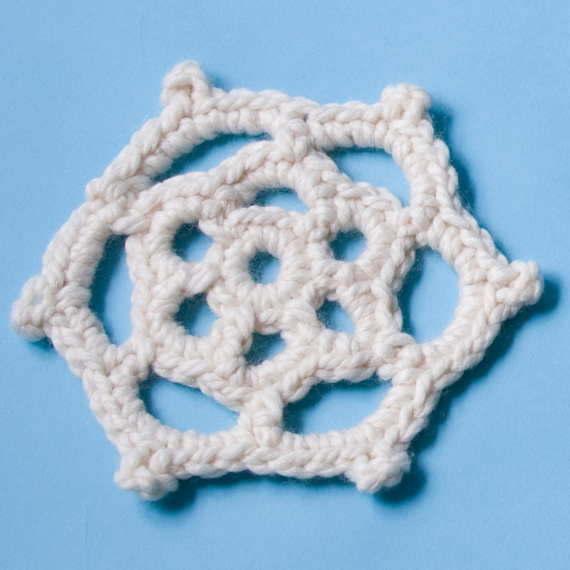 Holiday Snowflake Pattern (Crochet) - Version 2