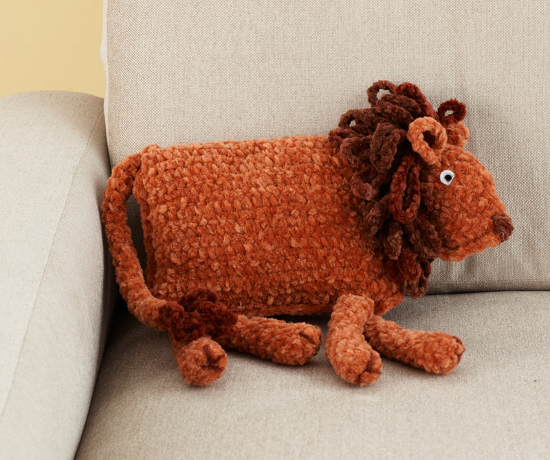 King Of The Jungle Pillow (Crochet)