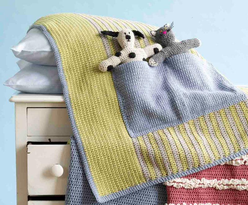 Make It Yours Pocket Pal Blanket Pattern (Crochet)