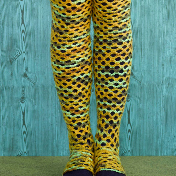 Scallop Crochet Leg Warmers – Lion Brand Yarn