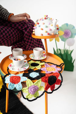 Daisy Decorative Dish Towel (Crochet)