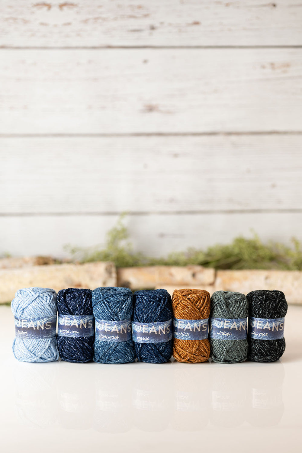 Jeans® Yarn Minis (Assorted 7 Pack) – Lion Brand Yarn